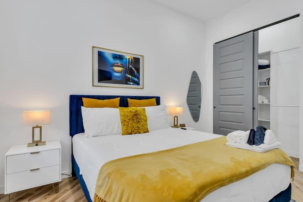 Au Courant Apartment Филаделфия Екстериор снимка